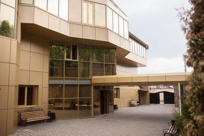Imperiya Hotel Khmelʼnytsʼkyy Bagian luar foto