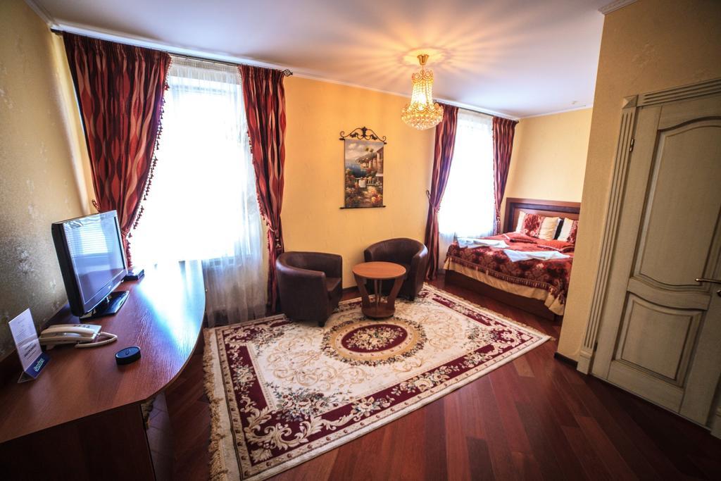 Imperiya Hotel Khmelʼnytsʼkyy Ruang foto